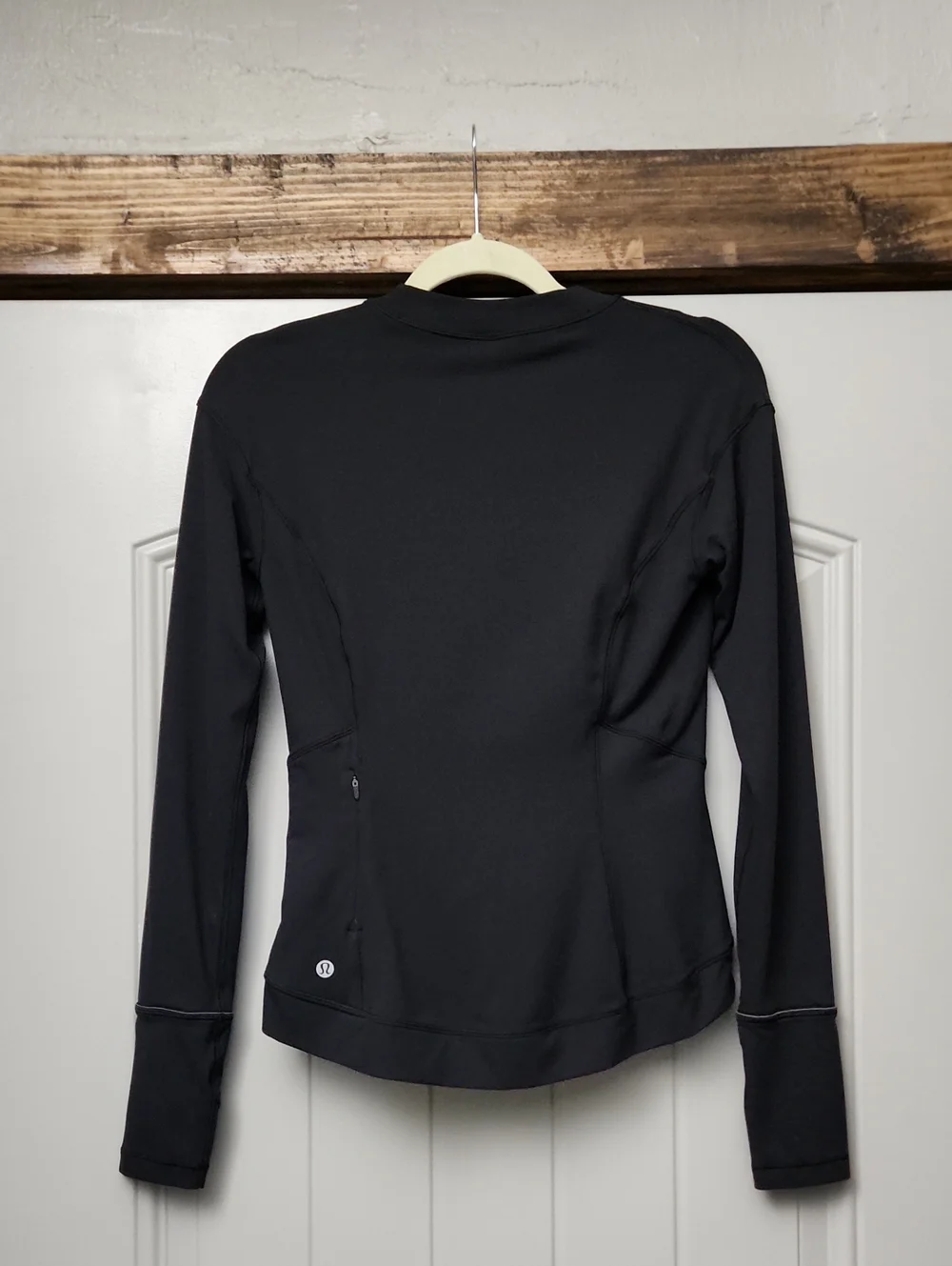 ❤️LuLuLemon Close To Crossing LS Black RULU Running Top Crop Wrap Hem Women XS